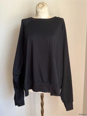 Quince Black Long Sleeve Crewneck Pullover
